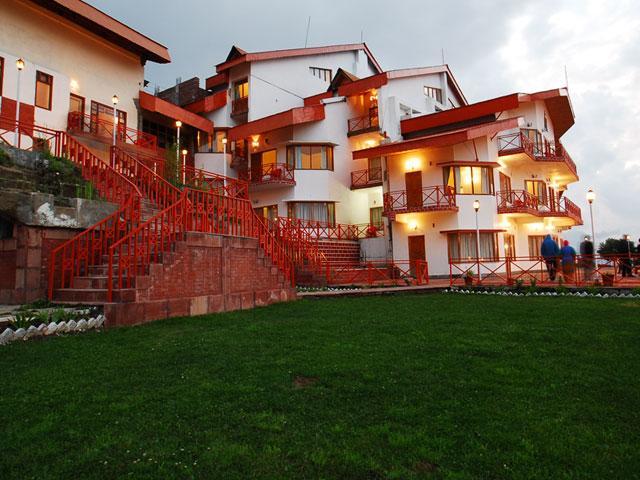 Clifftop Club Auli Joshīmath Exterior foto