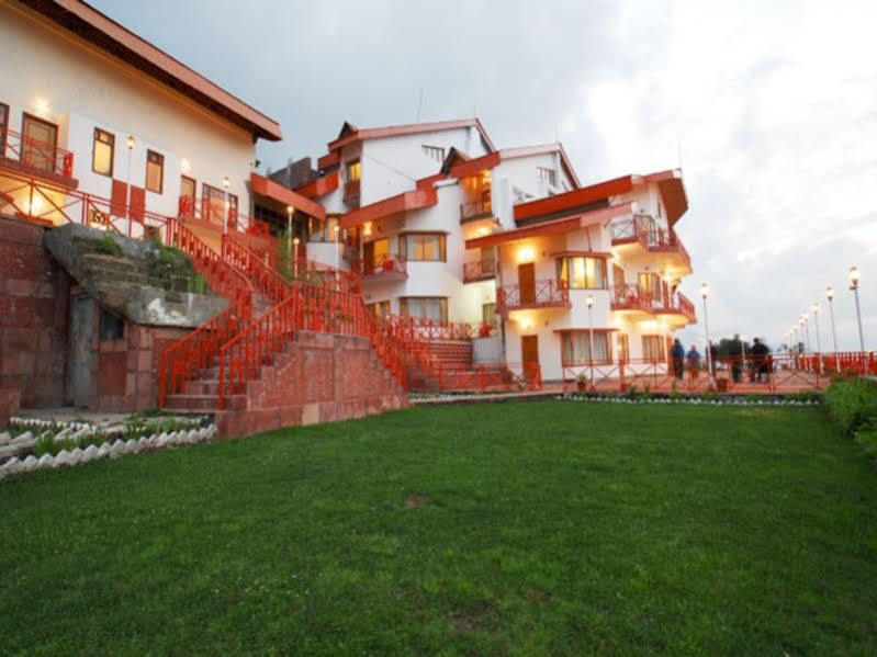 Clifftop Club Auli Joshīmath Exterior foto